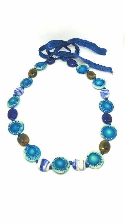 Stone Ribbon Necklace