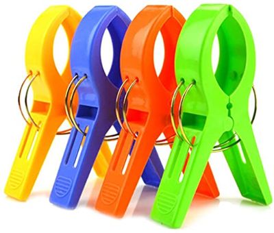 clothespin pegs