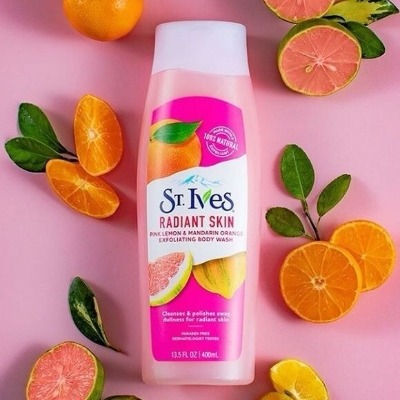 St. Ives Radiant Skin Pink lemon & Mandarin Exfoloiating Body Wash